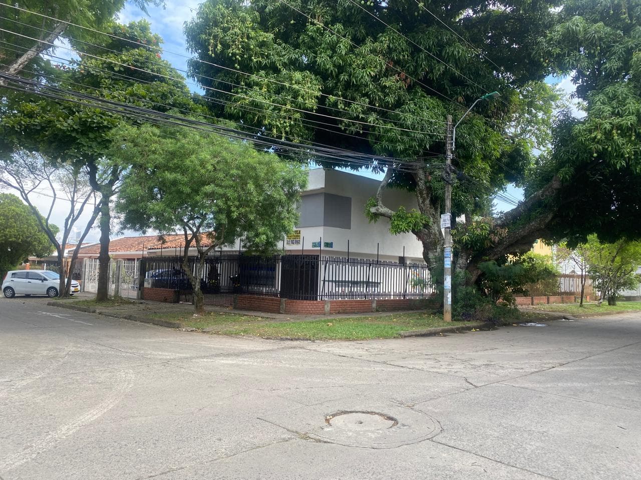 Casa Esquinera de 3 Pisos en El Lido — foto 7