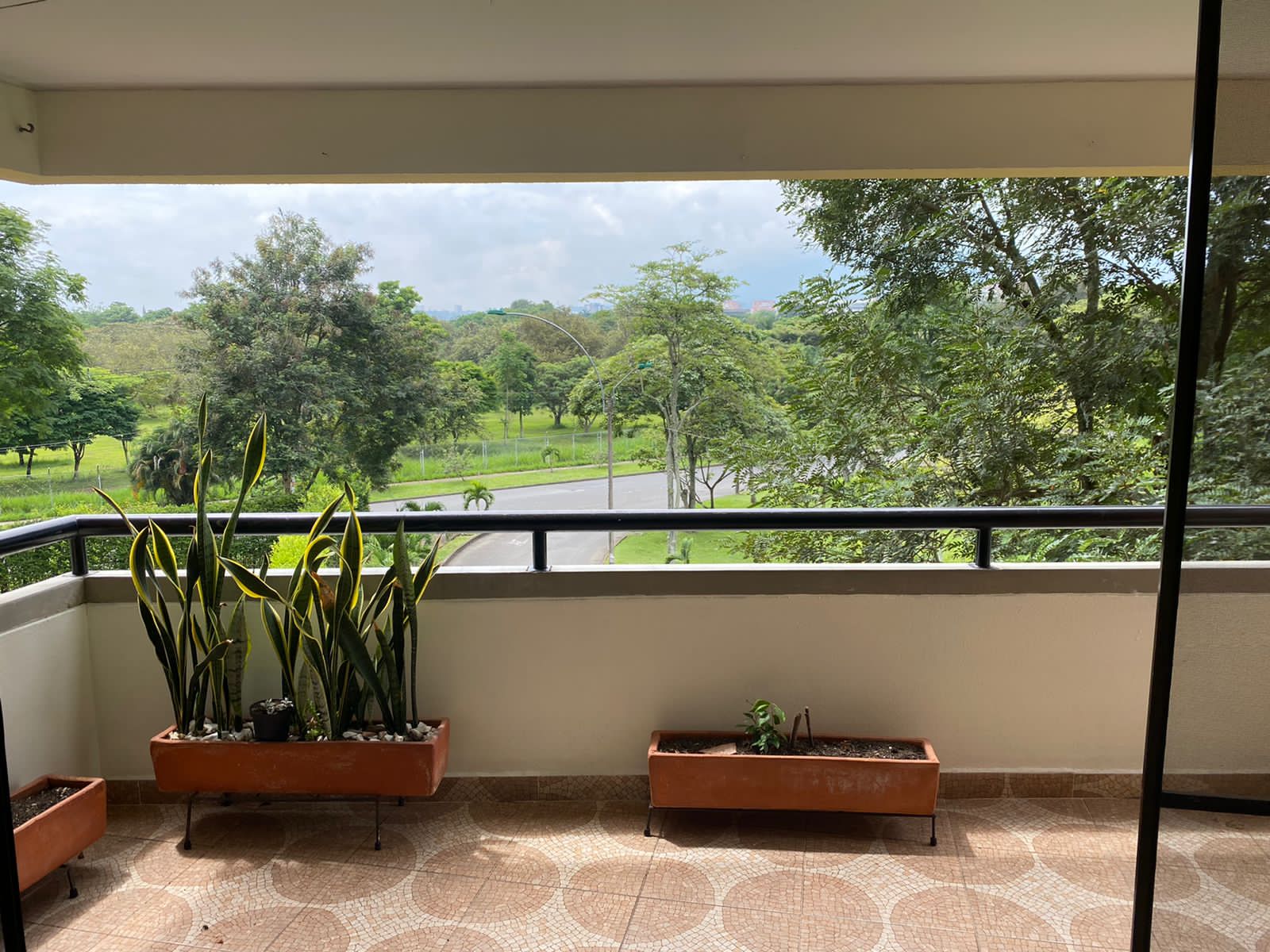Apartamento en U.R. La Siembra – El Ingenio — foto 2